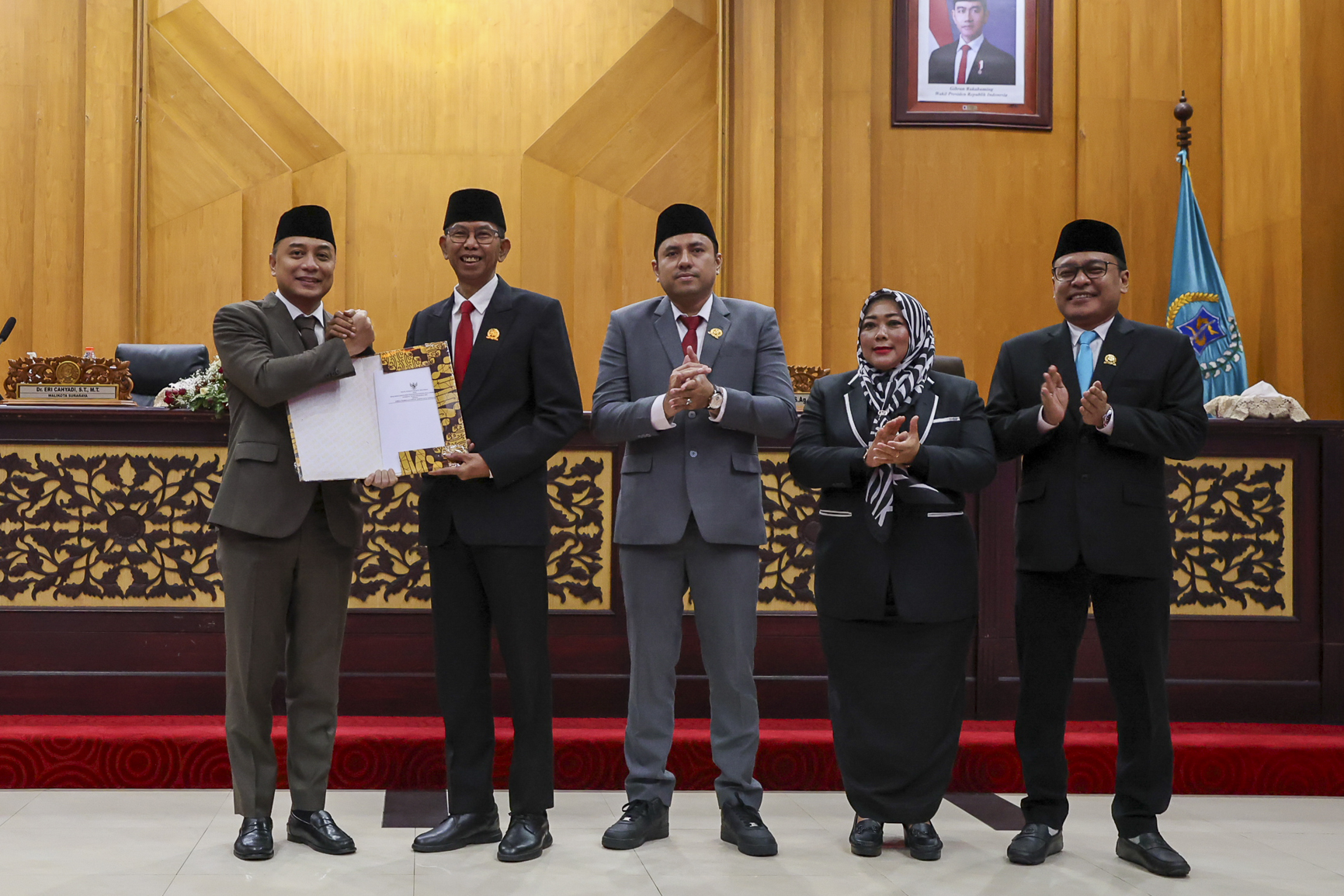 Penyampaian Nota Keuangan R-APBD 2026 (5)